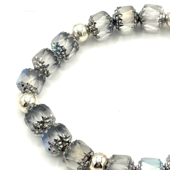 Hand Crafted Silver Cathedral Bead Stretch Bracelet - Picture 7 of 7